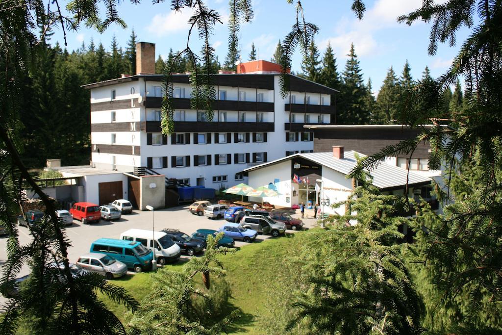 Sporthotel Olympia Stachy Buitenkant foto