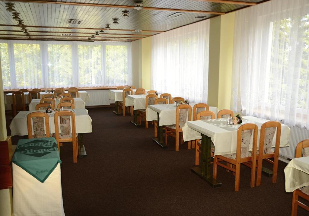 Sporthotel Olympia Stachy Buitenkant foto