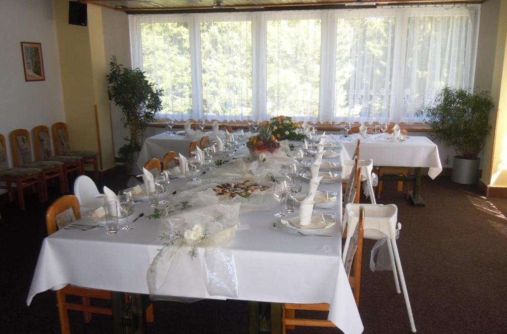 Sporthotel Olympia Stachy Buitenkant foto